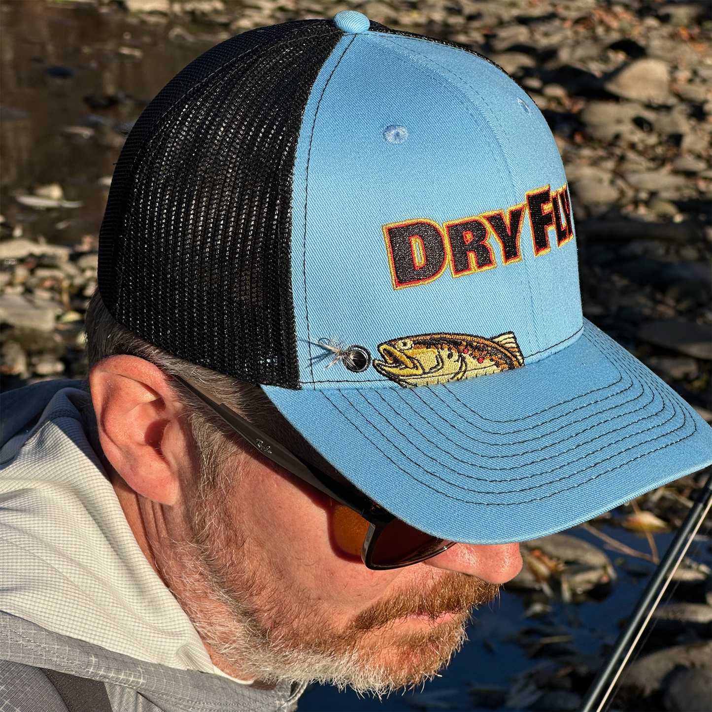 BLUE WING: MAGNET HAT