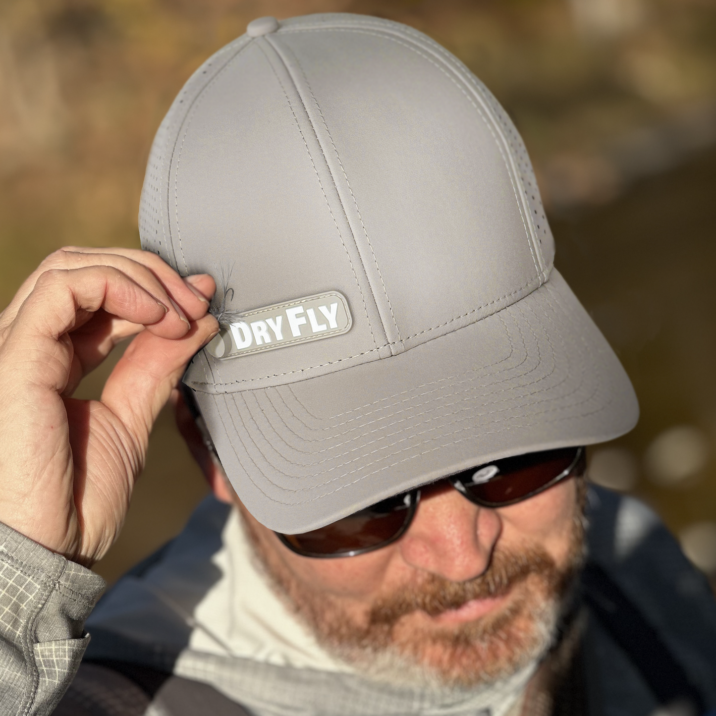 ULTIMATE LIGHT CAHILL MAGNET HAT